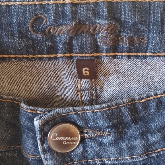 Common Genes Dark Wash Jeans - Picture 4 of 7